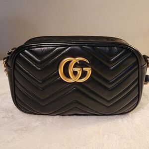 Gucci GG Marmont Mini Leather Shoulder Bag Black Matelasse Crossbody Chain